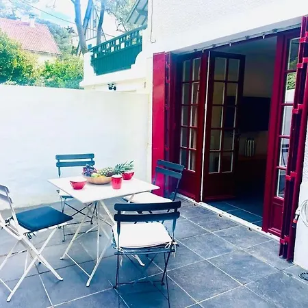 Villa Krystel Avel A *