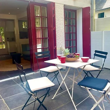 Villa Krystel Avel A *