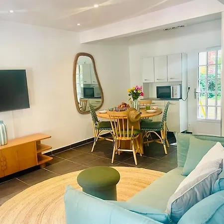 Βίλα Krystel Avel A La Baule