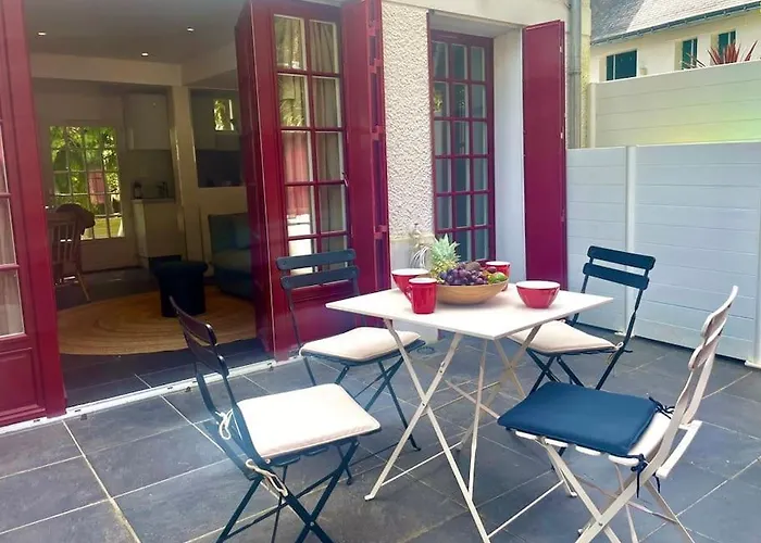 Villa Krystel Avel A *